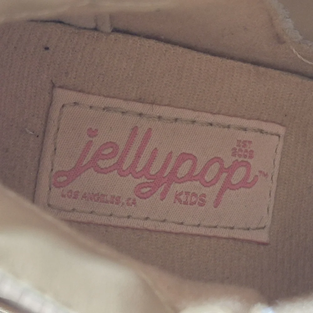Butterfly Charm Kids Boots - Cream
